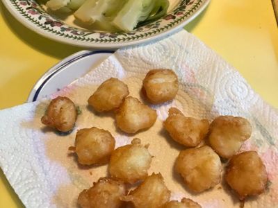 Bocconcini di baccalà in tempura e pak choi